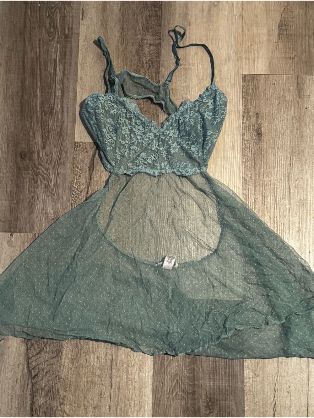 Victorias Secret Sheer Lace Babydoll Nightdress in Sage Green